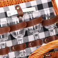 Cos de picnic echipat pentru 4 persoane Deluxe, din rachita, cu vesela si tacamuri, izolat termic, maro