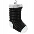 Set globuri si decoratiuni de Craciun, 77 piese, diverse dimensiuni, negru