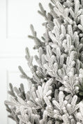 Brad artificial Christmas Deluxe by Sersimo, Viena Select nins, integral 3D, 210cm