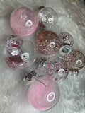 Set globuri de Craciun Inedit, 24 bucati, 5cm, transparente si roz pal