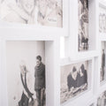 Rama foto de perete, colaj de 24 fotografii, 57x86cm, alb