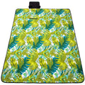 Patura pentru picnic sau plaja, cu folie izolatoare si maner, 150x200cm, model frunze, verde