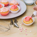 Set patiserie cu platou rotativ, 106 piese cu sabloane pentru ornarea prajiturilor