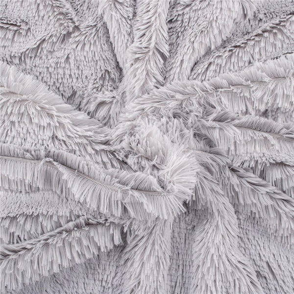 Patura pufoasa si calduroasa pentru 2 persoane, 160x200cm, gri deschis