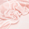 Patura pufoasa pentru 2 persoane, 200x220cm, cu model trifoi marocan, roz