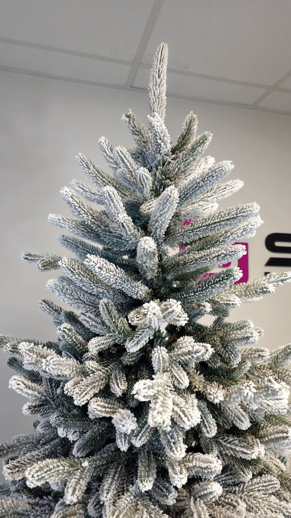 Brad artificial Christmas Deluxe by Sersimo, Viena Select nins, integral 3D, 210cm