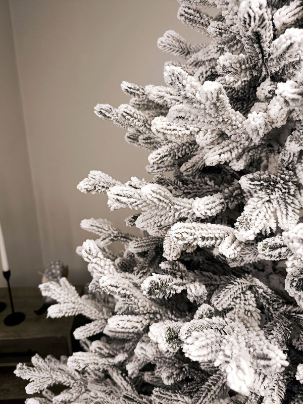 Brad artificial Christmas Deluxe by Sersimo, Viena nins, 3D, 180cm
