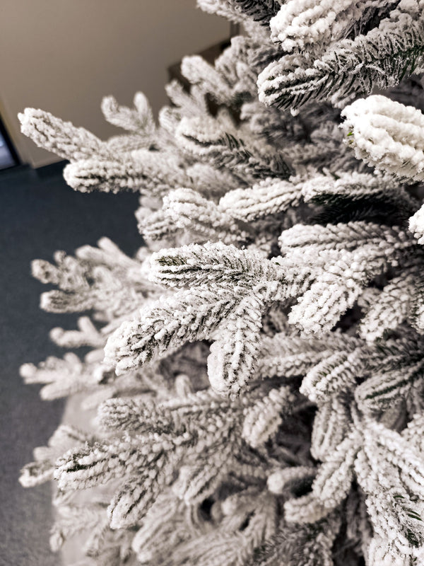 Brad artificial Christmas Deluxe by Sersimo, Viena nins, 3D, 180cm