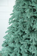 Brad artificial Christmas Deluxe by Sersimo, Laponia Select argintiu, integral 3D, 230cm