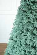 Brad artificial Christmas Deluxe by Sersimo, Laponia Select argintiu, integral 3D, 230cm